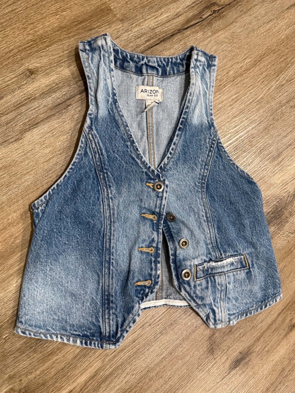 Arizona Jean Company Light Blue Vintage Wash Denim Vest